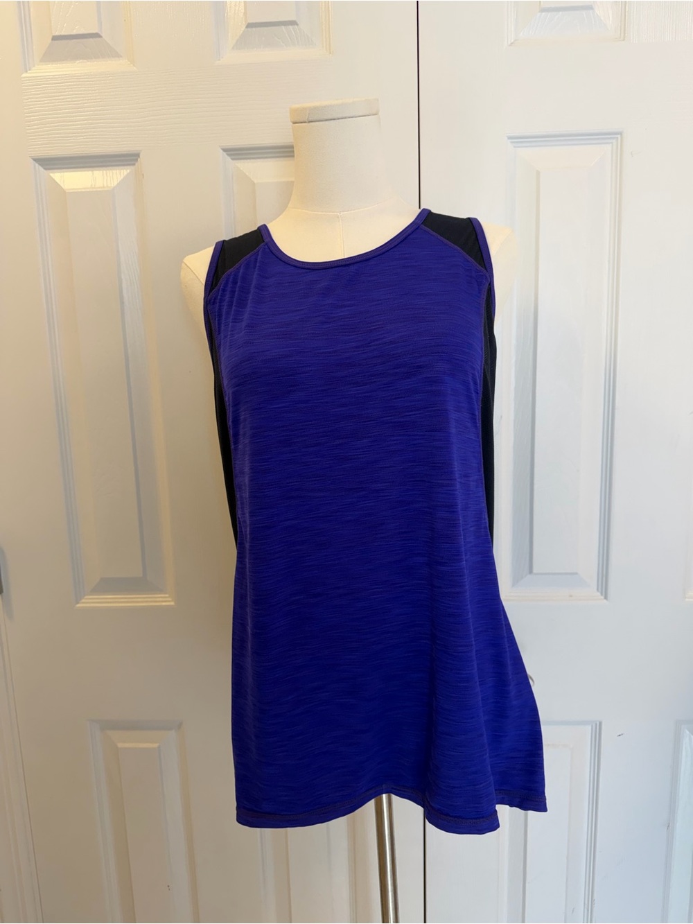 Athleta XL Blue Purple Mesh Racerback Athletic Workout Tank